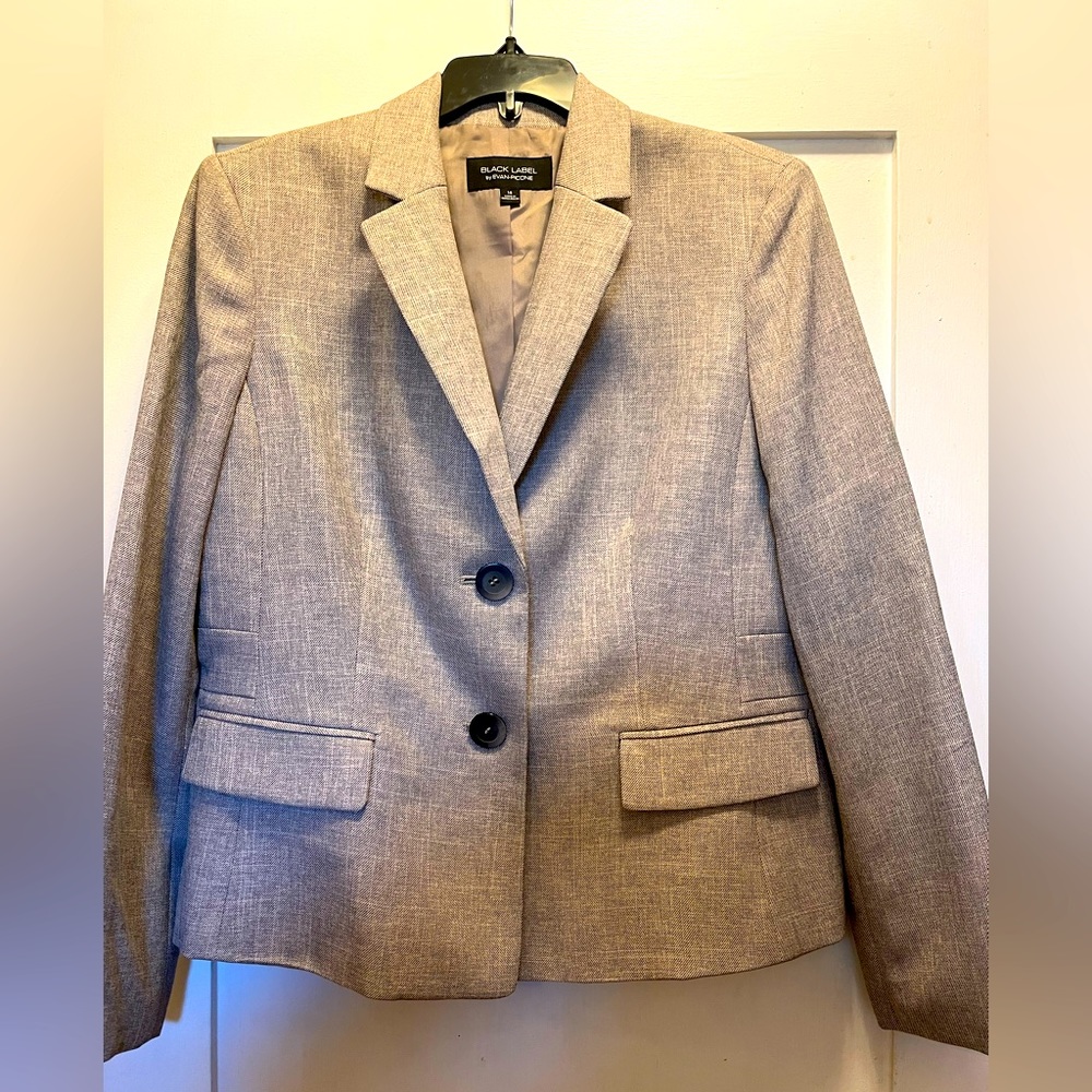 EUC Black Label by Evan Picone Blazer